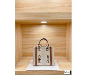 クロエ ミニトートバッグ可愛い混色キャンバスchloe mini woody tote bagお洒落シンプルファッション感